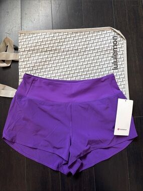 LULULEMON SPEED UP HR SHORTS 2.5” *mesh vent in COLLEGE PURPLE SZ S, M NWT
